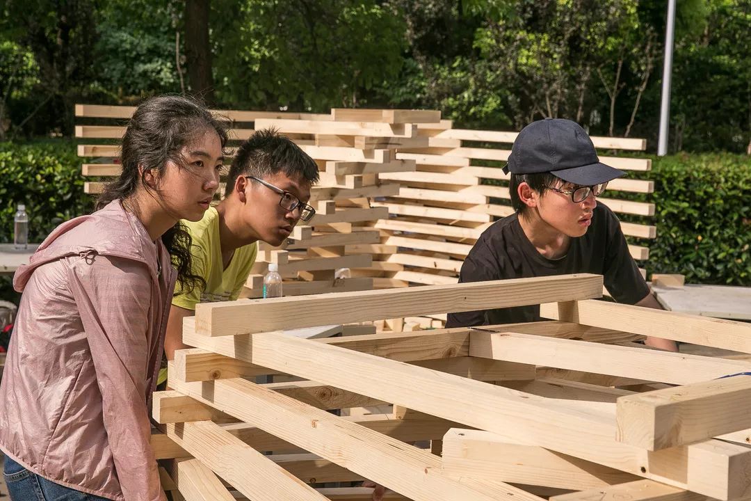 caup木构廊亭邀你夏日纳凉2019同济大学木构建造节上海乡村社区主题廊