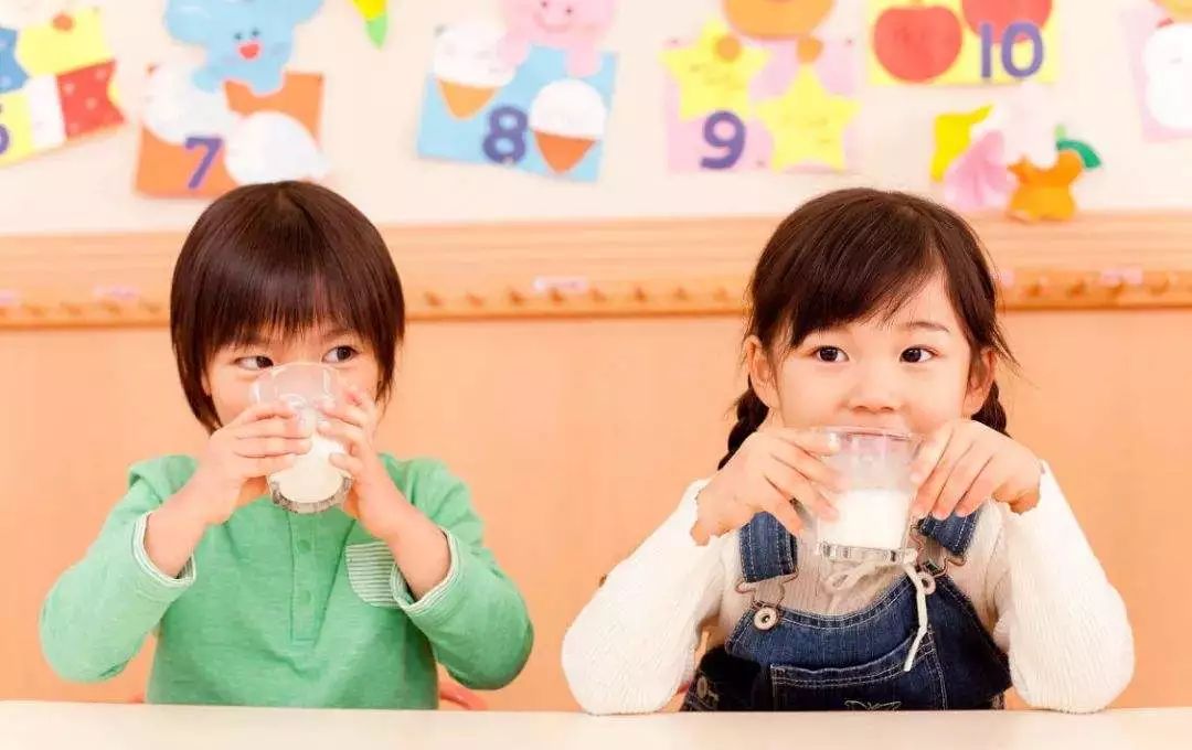                     原创            宝宝补钙产品评测（上）：这些误区和谎言，你中过招没？