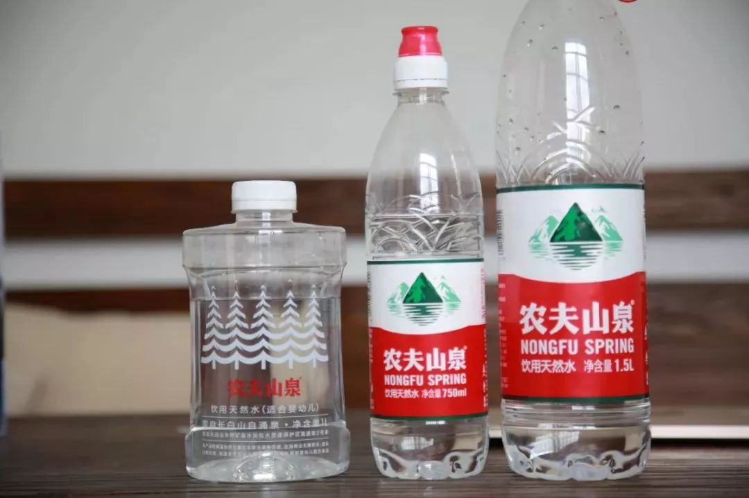 都说农夫山泉泡茶最好喝我第一个不同意