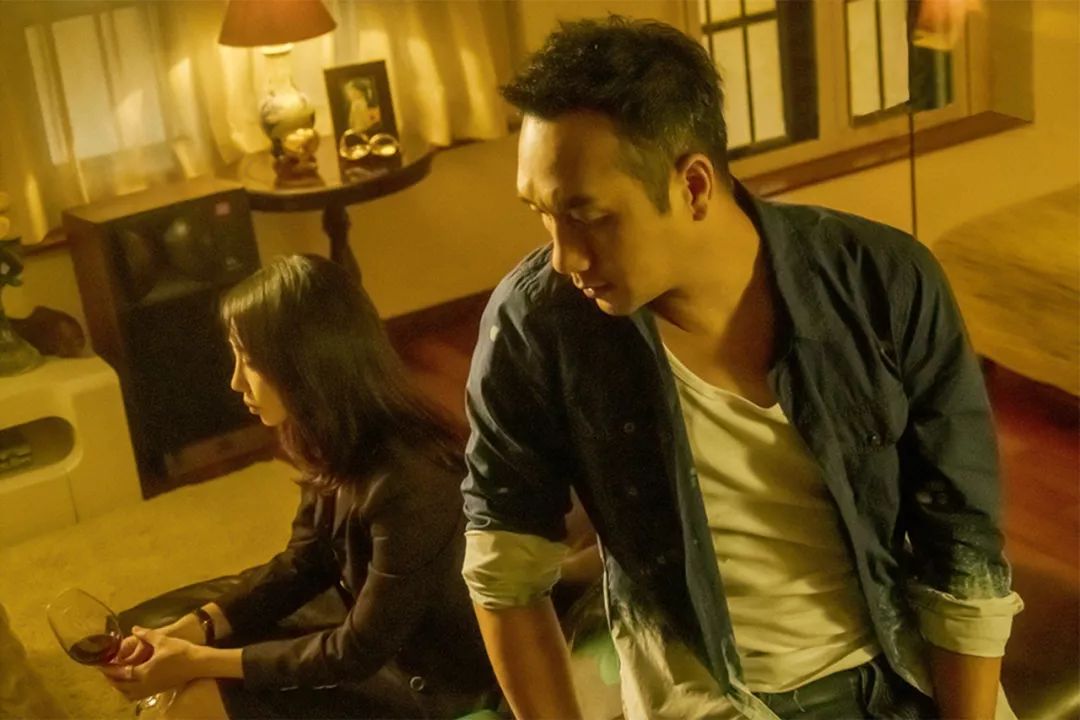 严歌苓自述 | 澳门赌场见闻:男人赌钱,女人赌爱