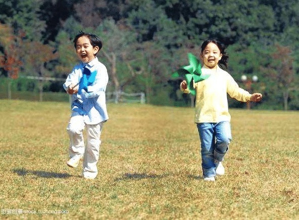 小学生超污图片