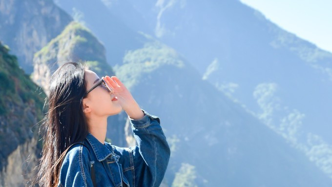 找尋《消散的地平線》離天堂最近的處所—噴鼻格里拉 旅遊 第1張