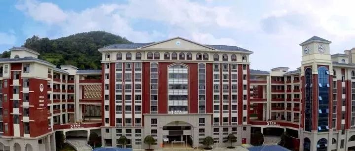 湖南师大附属五雅中学是郴州市北湖区人民政府,湖南五雅教育发展有限