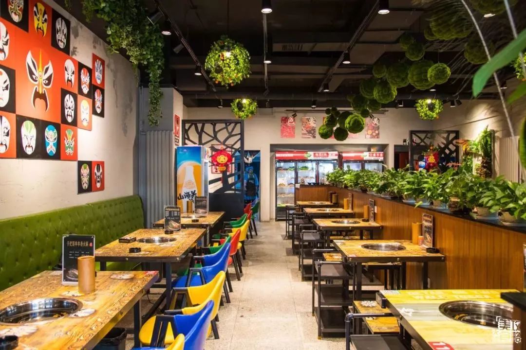 手把签串串香火锅 联系电话:022-87386289 营业时间:10:00 - 24:00