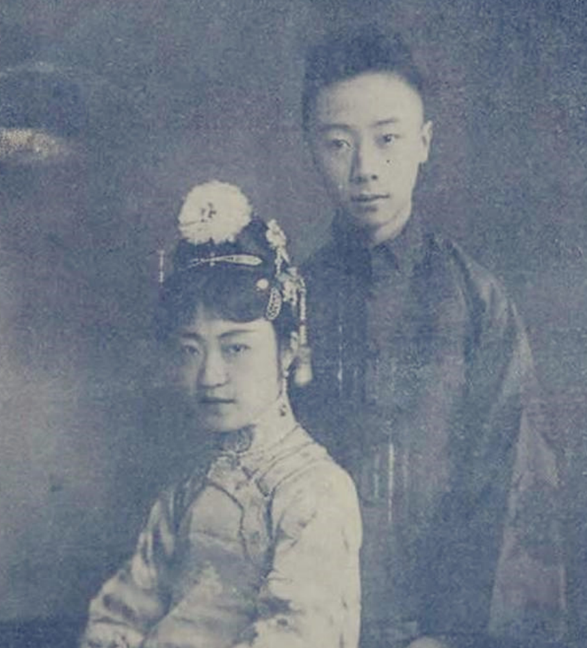晚清末代皇弟溥杰之妻唐怡莹被张学良和溥仪爱慕私奔卢筱嘉