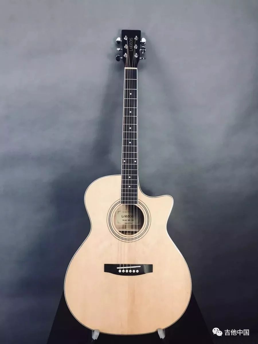 克迪斯试听 | 《故乡》吉他弹唱MV 小磊吉他