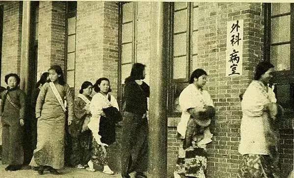 日寇兽行,1937年在这里将全村妇女赶一起强行烧掉衣服