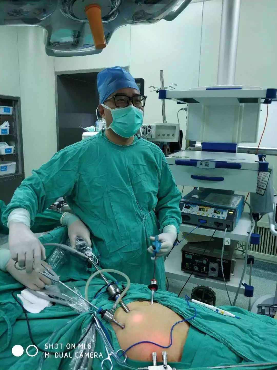 开屏新闻-昆医大附一院成功为970克婴儿实施动脉导管结扎手术