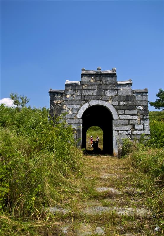 探秘连州千年骑田岭古道来一场跨越古今的徒步邂逅