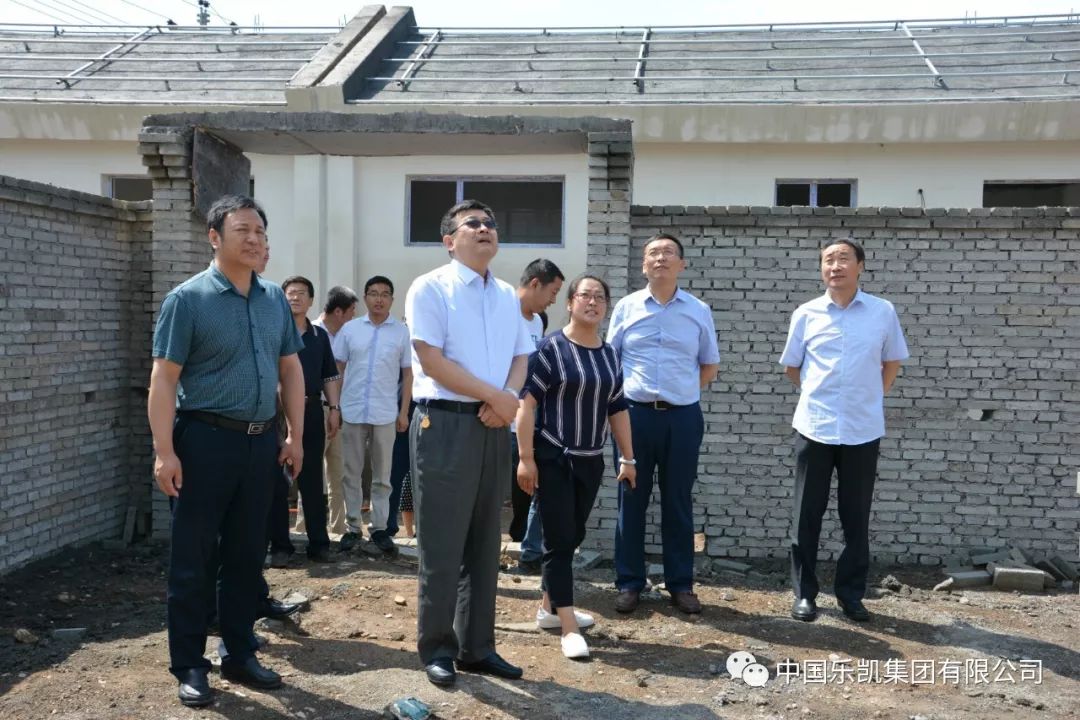 集团公司党组成员,副总经理张建恒赴涞源县指导扶贫工作