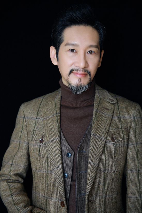 王劲松年轻的时候演过的电视 13c3e2ab05674be59726896cdd36405e.jpeg