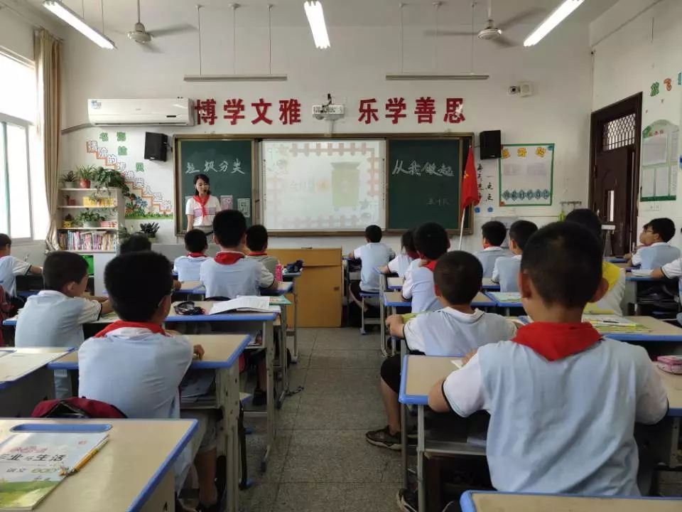 龙岗教育局开展秋季校园安全大检查行动