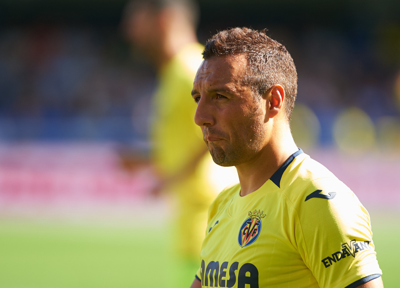 官方:卡索拉与比利亚雷亚尔续约一年