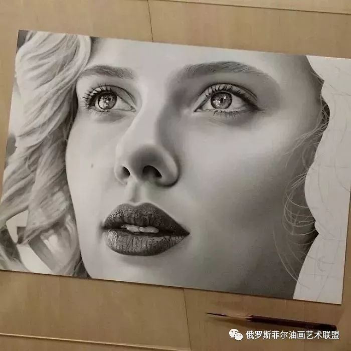 快来看看一幅素描画10小时100小时有什么区别