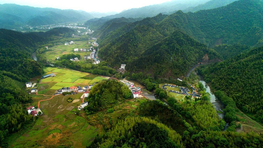 江西这座山是中国革命的摇篮因为地形多像井景点名字都有井