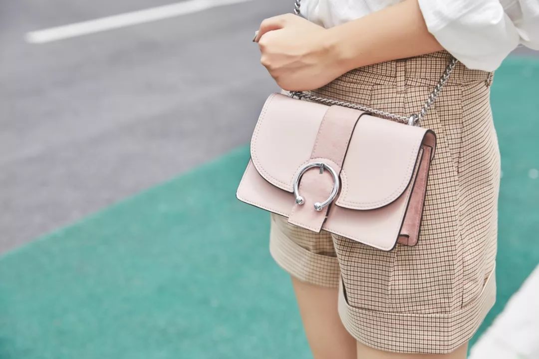 ������ù�����ϴ����ȥù��?