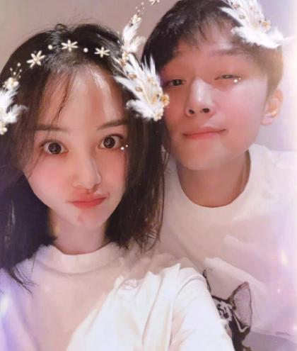 郑爽发律师声明抵制网络暴力,男友张恒转发微