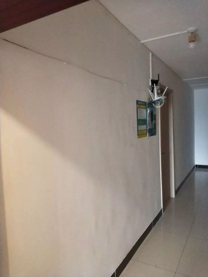 7efc96971cae40fd87afef806a9d90f9.jpeg