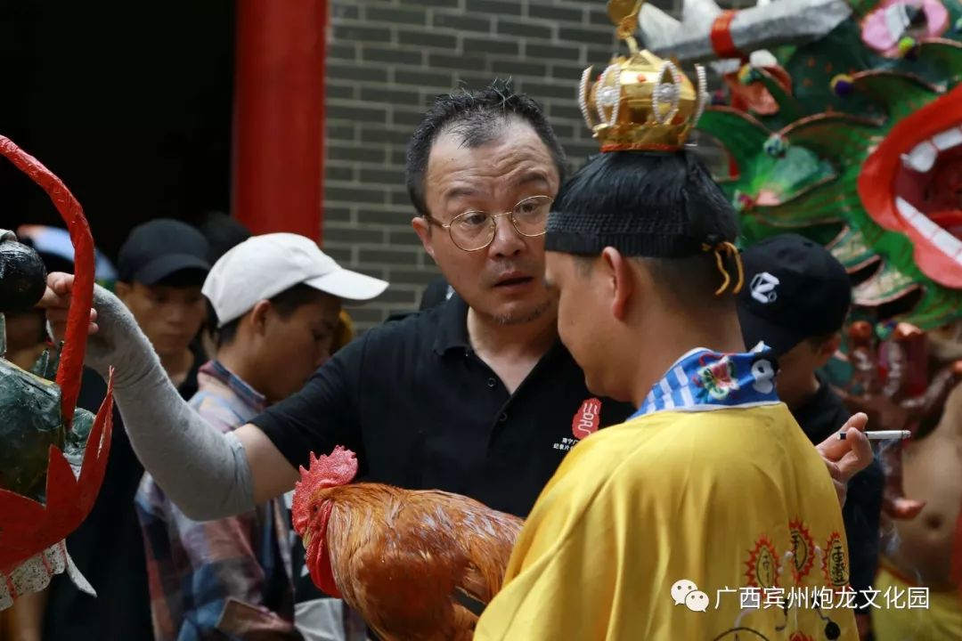 炸龙花絮来源:广西宾州炮龙文化园返回搜狐,查看更多