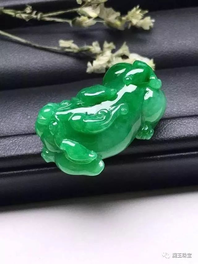 翡翠貔貅不是人人都适合的,这些翡翠貔貅的寓意你不一定知道!