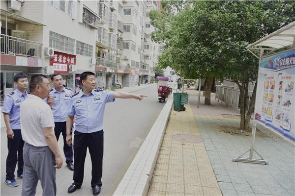 乐业县多少人口_乐业县罗妹莲花洞图片(3)