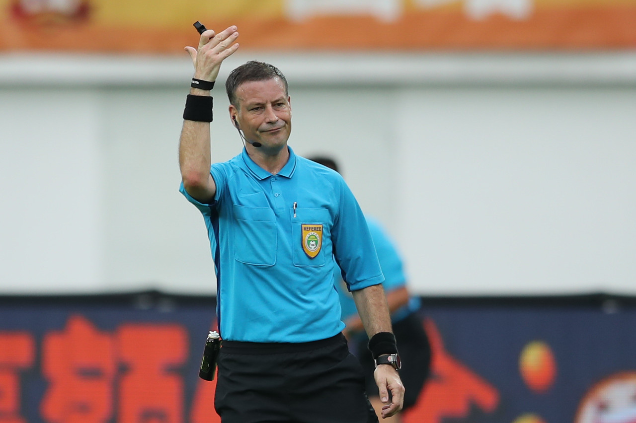 克拉滕伯格执法国安vs申花，马日奇上港vs恒大