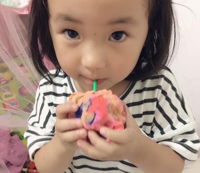                     夏天，一定要管住孩子的嘴！儿科医生：这3种东西，小孩越吃越伤