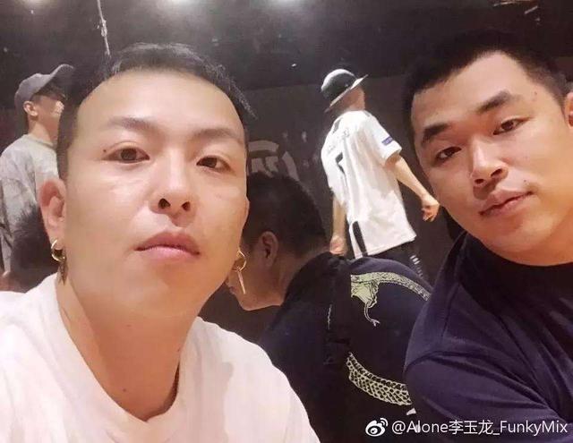科普这就是街舞2最不可或缺的男人dj李玉龙