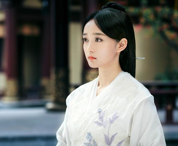 今年八大热门电视剧,邓伦 侯明昊 罗云熙上榜,你