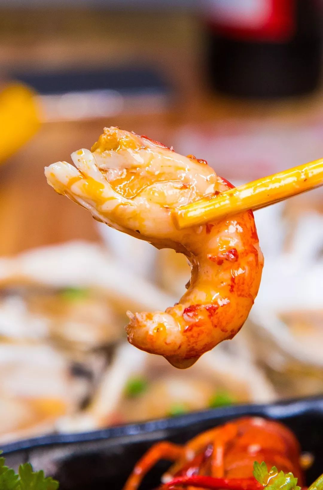 这家店太嚣张,招牌菜足足38CM长!消费多少还