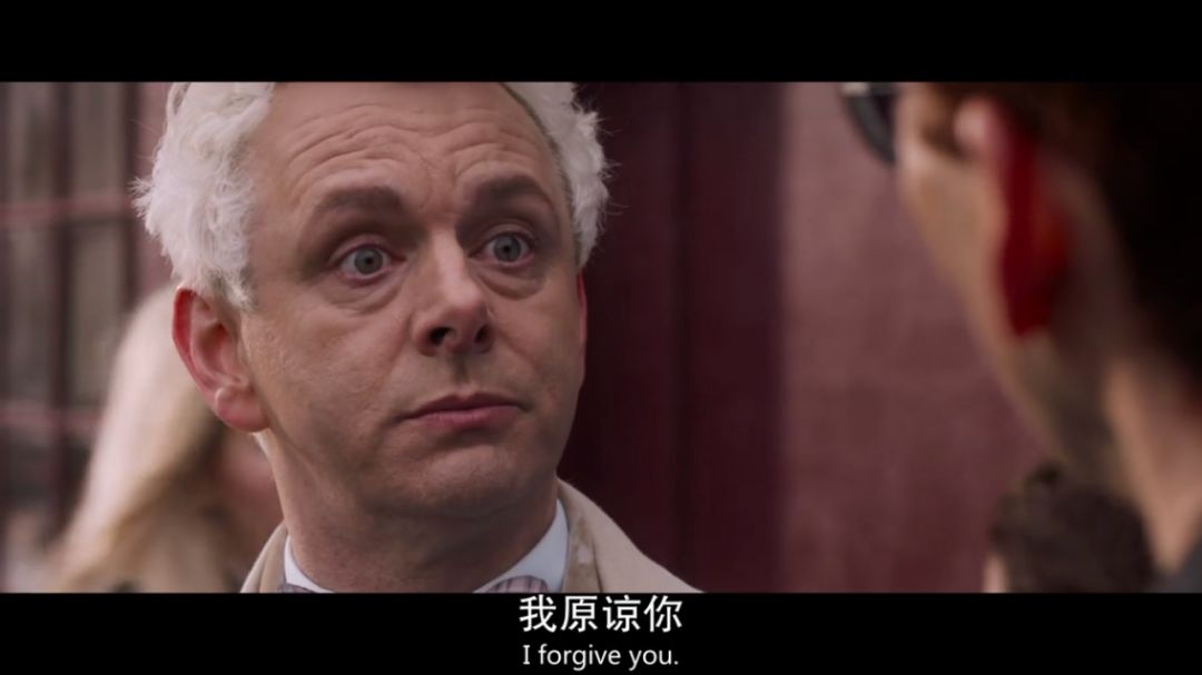 路人甲才不是路人甲天使和恶魔上演的"分手戏"里,出现在天使旁边的