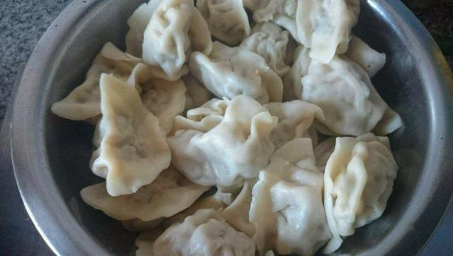 正确挤饺子手法 2a11235ab4cd42f1abc5898f1b327dd1.jpeg