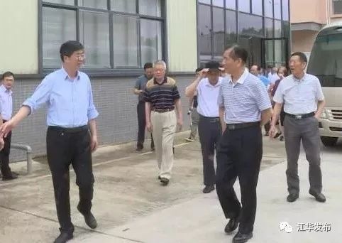 邹金鷟率队来我县考察经济社会发展,市委常委,县委书记罗建华陪同考察