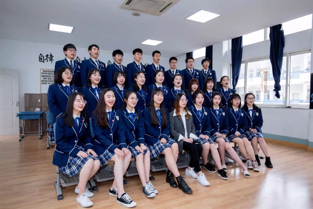 "青春不散场"——西浦附校2019届高三毕业典礼