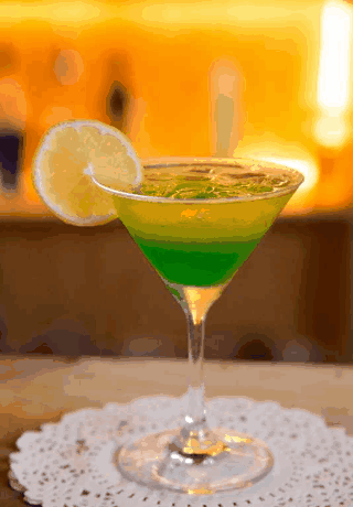 人民西路这家古风演艺餐吧,连服务员都穿汉服!3-4人套餐仅59.9元!