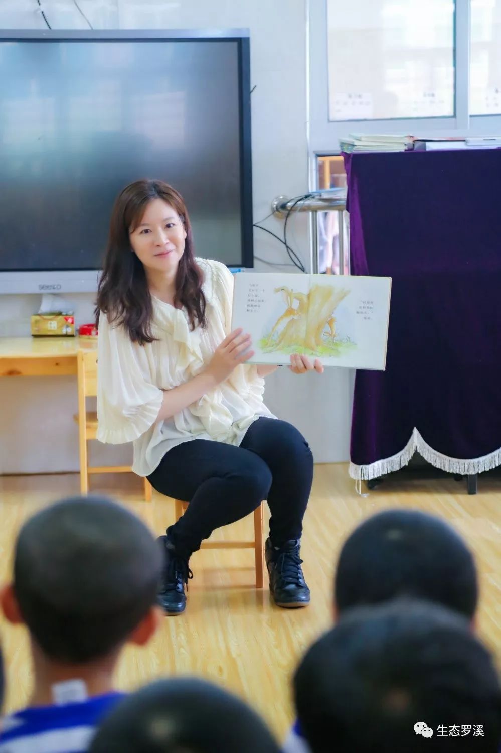 黄奕聪慈善基金会创办人副理事长虞蘅一行返乡关心支持家乡教育事业