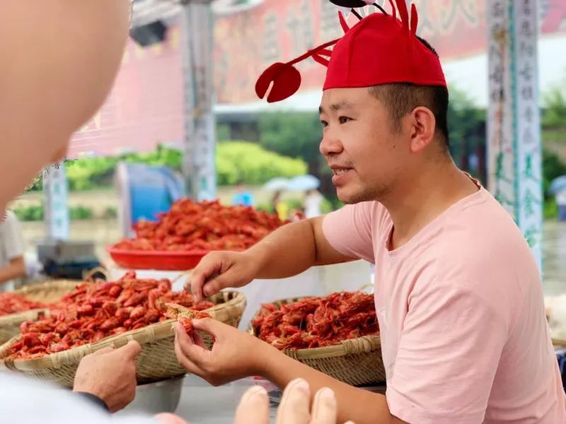 食在古镇味在恩阳首届恩阳古镇音乐美食节今日开幕