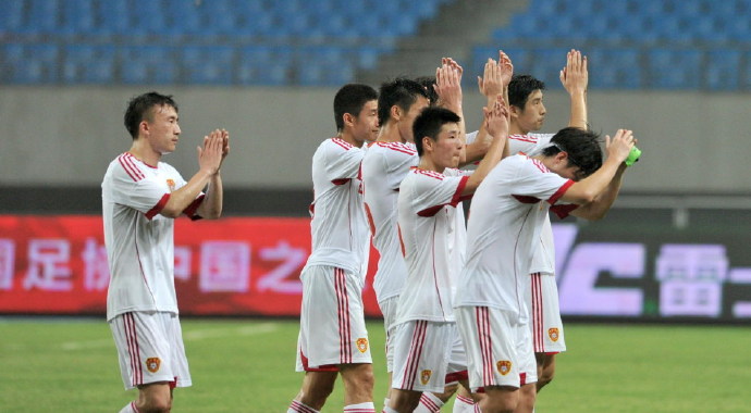 6年前今天中国男足1比5泰国遭遇耻辱性失利 1