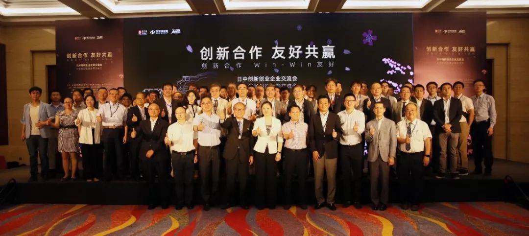 中国日报GDP动态表_中国gdp增长图