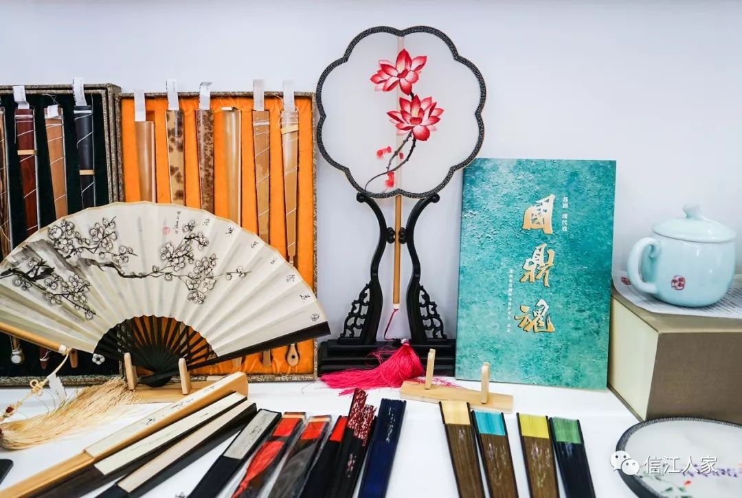 文创产品:黑龙江 · 江苏(游上海28)