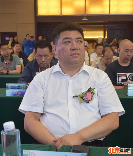 6月16日,由中国象棋协会,吉林省辉南县人民政府主办;中共辉南县委