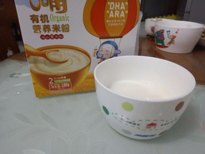                     给宝宝添加米粉的原理你懂吗？什么情况下可以加？加什么样的？
