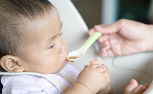                     它是“脾胃杀手”，儿科医生：家长还老给孩子吃！容易积食不长个