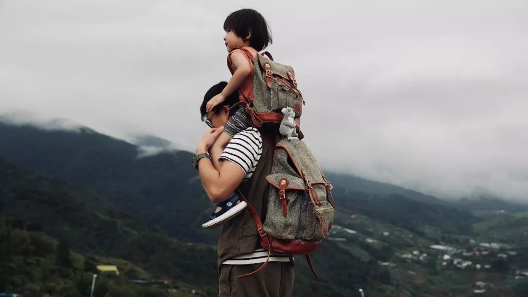 父亲节特辑 | 新时代的父子关系,应该可以有更多可能性