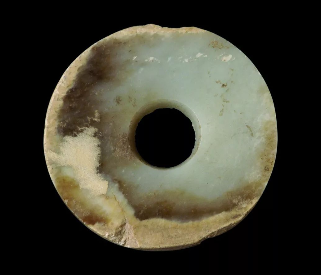 1999年以来,青海民和喇家遗址发掘出土了大批齐家文化玉器资料,包括