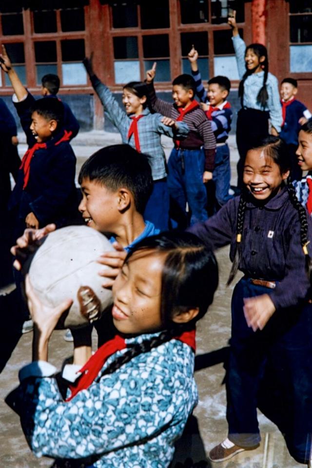 五十年代北京城，原汁原味的胡同生活