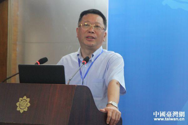 福建江夏学院校长陈国龙做主旨报告.(中国台湾网 张亚静 摄)