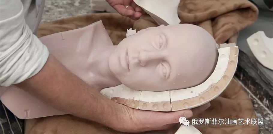 比真人还真揭秘杜莎夫人蜡像馆蜡像制作全过程