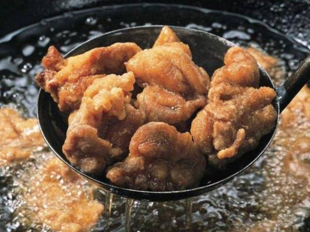                     9岁女童来“姨妈”，只因奶奶做饭时的这道菜，家长们别不当回事