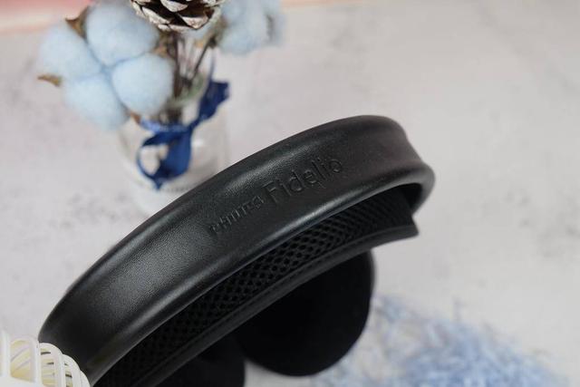 一千多元的一副耳机,飞利浦X2HR头戴式耳机: